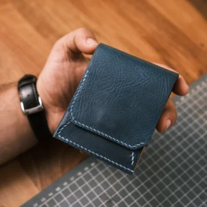 Minimal Leather Wallet — Compact Form