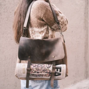 Classic Messenger Bag — Everyday Carry