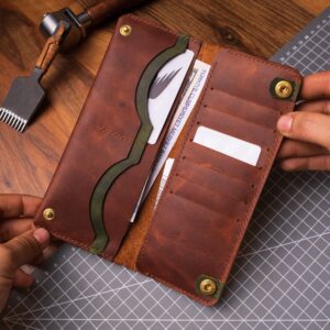 Vertical Leather Wallet — Structured Design
